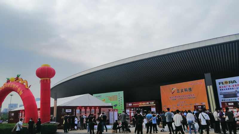 桁架结构在展会搭建中的应用与选购要点